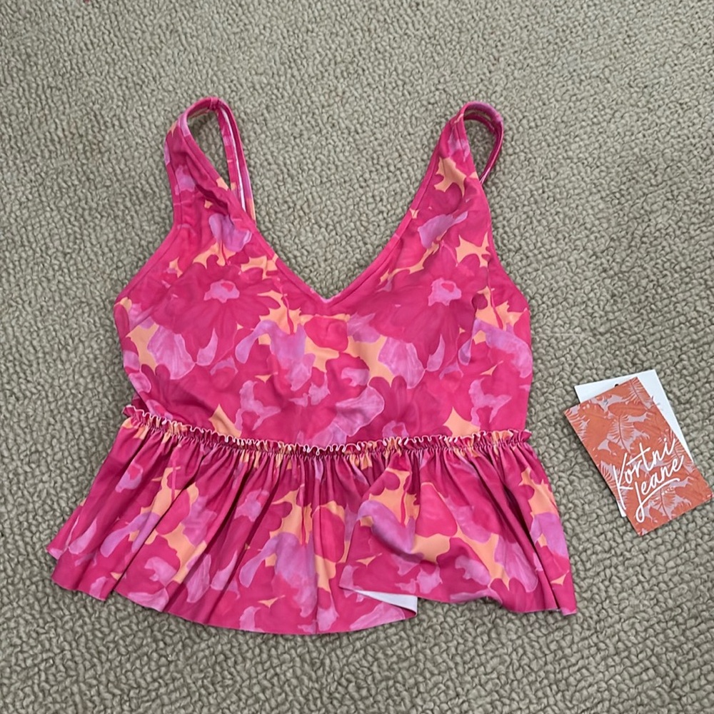 Kortni jeane pink blooms swim top